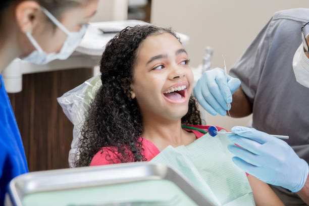 Best Emergency Tooth Extraction in Colony Rk, PA